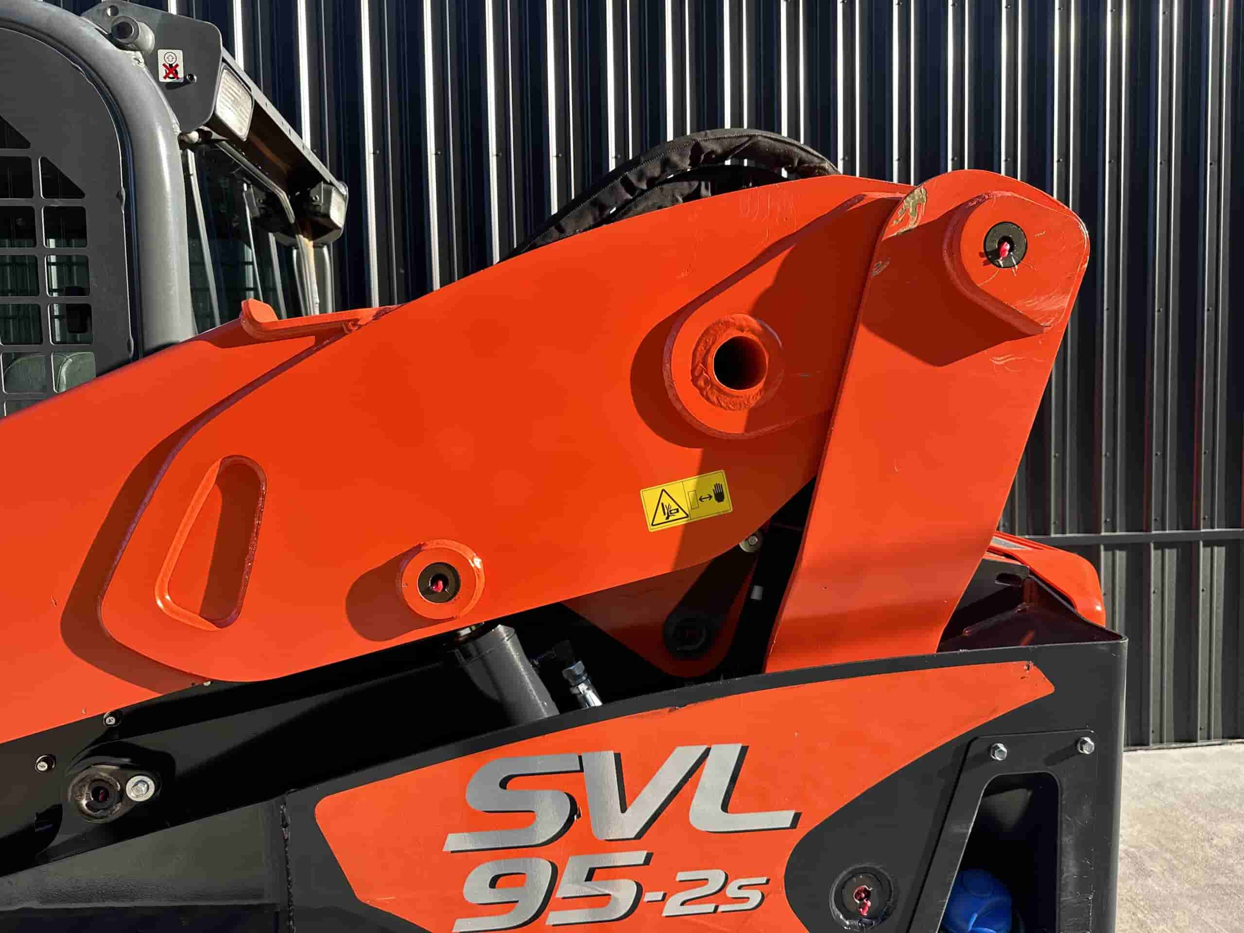 2019 KUBOTA SVL95-2s HIGH FLOW
